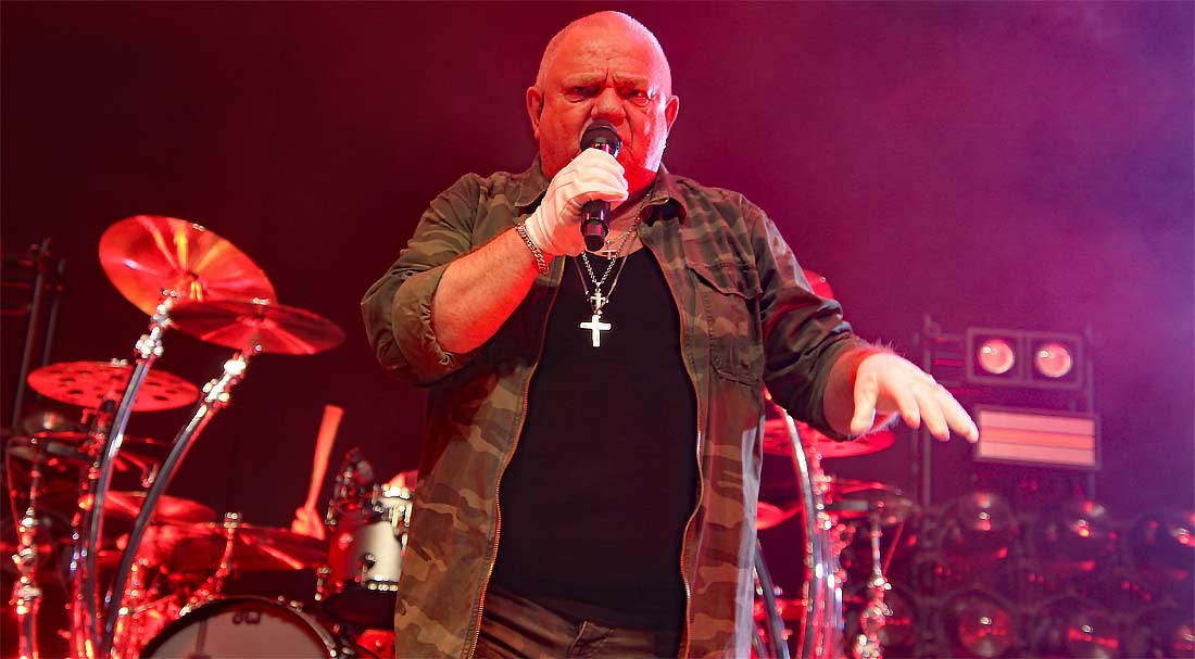 dirkschneider25b