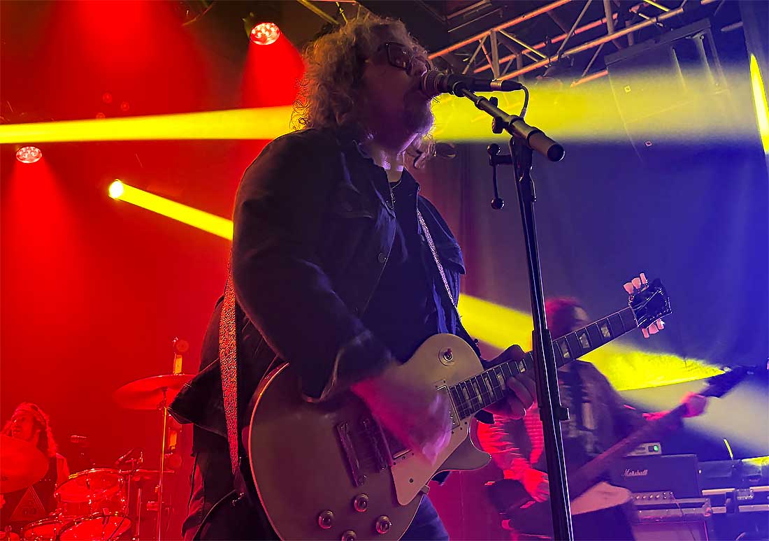 monkeyonmars26i