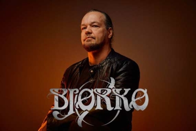 BJØRKØ (Solo-Projekt von Amorphis Gitarrist Tomi Koivusaari) teilt die nächste Single «Magenta»,  feat. Mariska
