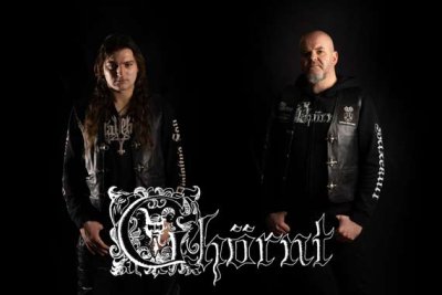 GHÖRNT teilen mit «För Emmer» einen weiteren Song. Drittes Album «Bluetgraf» erscheint nächste Woche