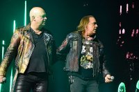 Helloween – Beast In Black in Zürich-Dübendorf