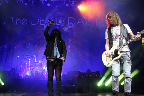 The Dead Daisies – Beasto Blanco – Mike Tramp in Pratteln