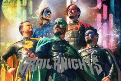GRAILKNIGHTS pushen sich im Musik-Video zur neuen Single «Grail Gym» hinauf zu neuen Höchstleistungen