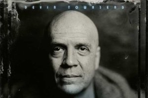 DEVIN TOWNSEND kündigt orchestrales Metal-Epos «The Moth» an. Erste Single «Enter The City» jetzt veröffentlicht