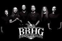 BLOODRED HOURGLASS teilen letzte Single «Chasing Shadows» des kommenden Albums «We Should Be Buried Like This»