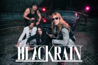 BLACKRAIN gewähren mit dem neuen Live-Video zu «All The Darkness» einen Einblick in eine Live-Show