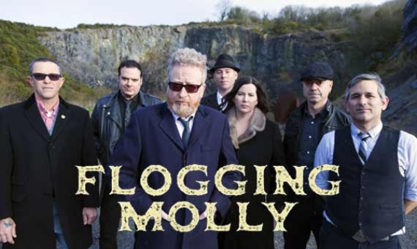 FLOGGING MOLLY zurück mit neuem Album seit fünf Jahren und Live-Video «The Croppy Boy &#039;98»