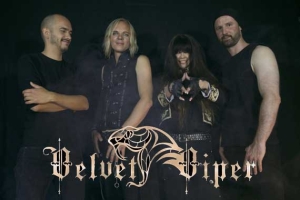 VELVET VIPER veröffentlichen den Album-Titeltrack «Nothing Compares To Metal» als Lyric-Video