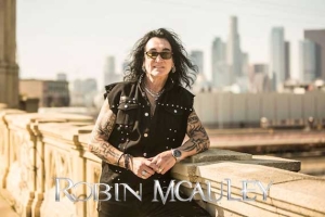 ROBIN MCAULEY kündigt neues Album «Soulbound» für 2025 an und veröffentlicht die erste Single «Til I Die» mit Musik-Video