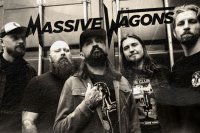 MASSIVE WAGONS veröffentlichen neue Single «Everywhere We Go» und unterzeichnen Plattenvertrag