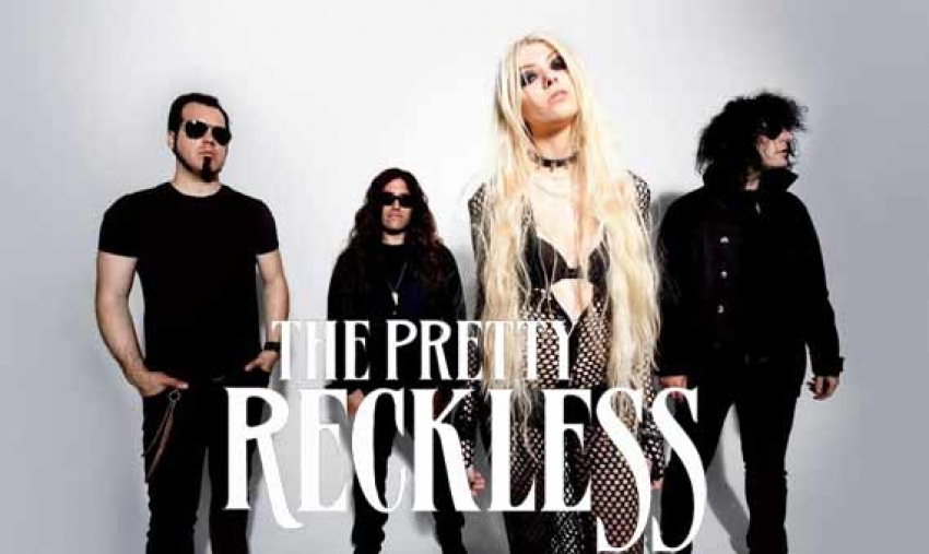 THE PRETTY RECKLESS Teilen Video Zur Akustikversion Von «Only Love Can ...