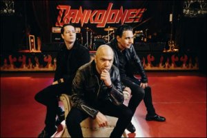 DANKO JONES teilen Video-Single «Diamond In The Rough» als Hommage an KISS, feat. Marty Friedman (Megadeth)
